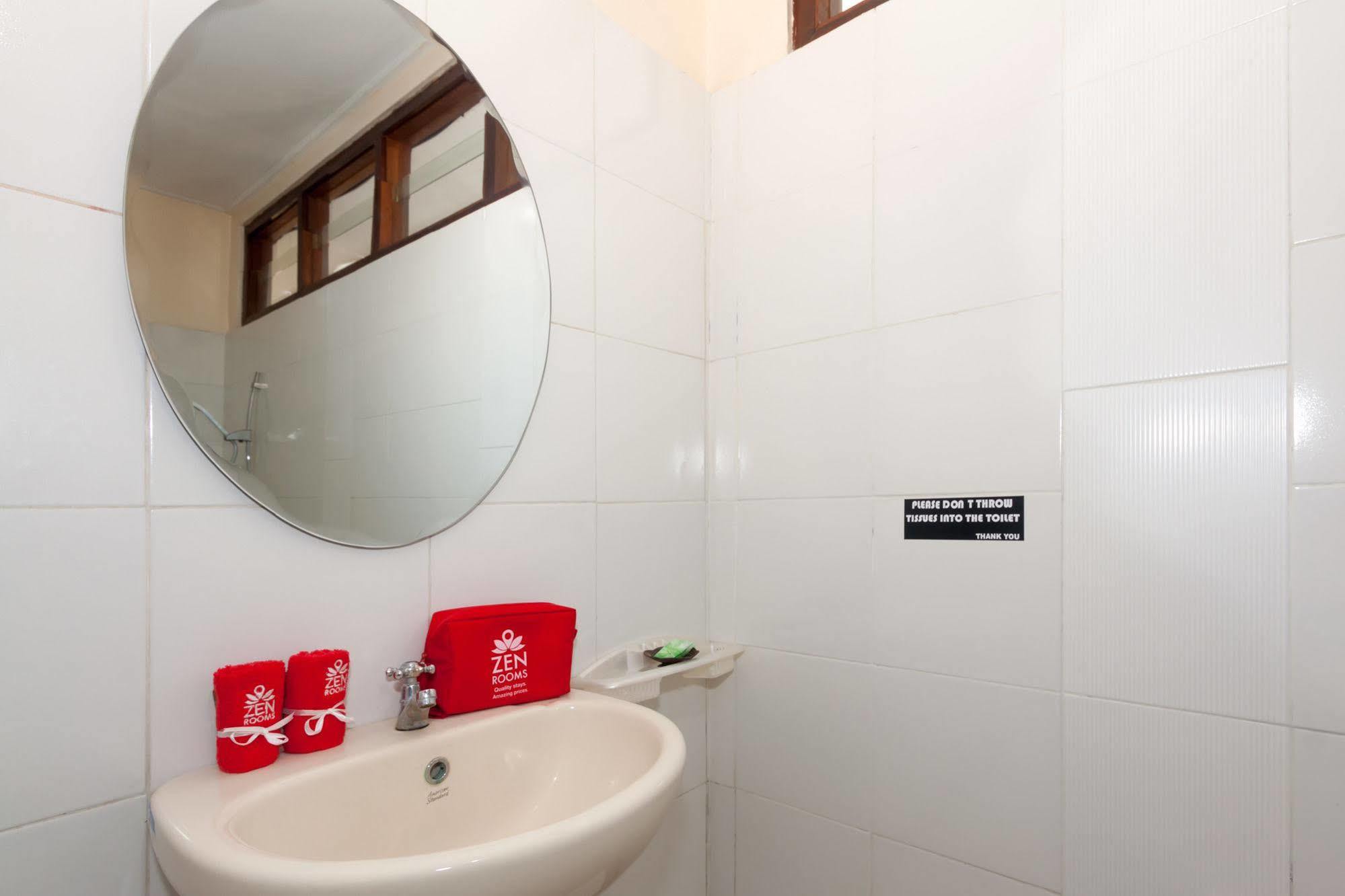 Zen Rooms Sanur Blanjong Sekawaru Zewnętrze zdjęcie