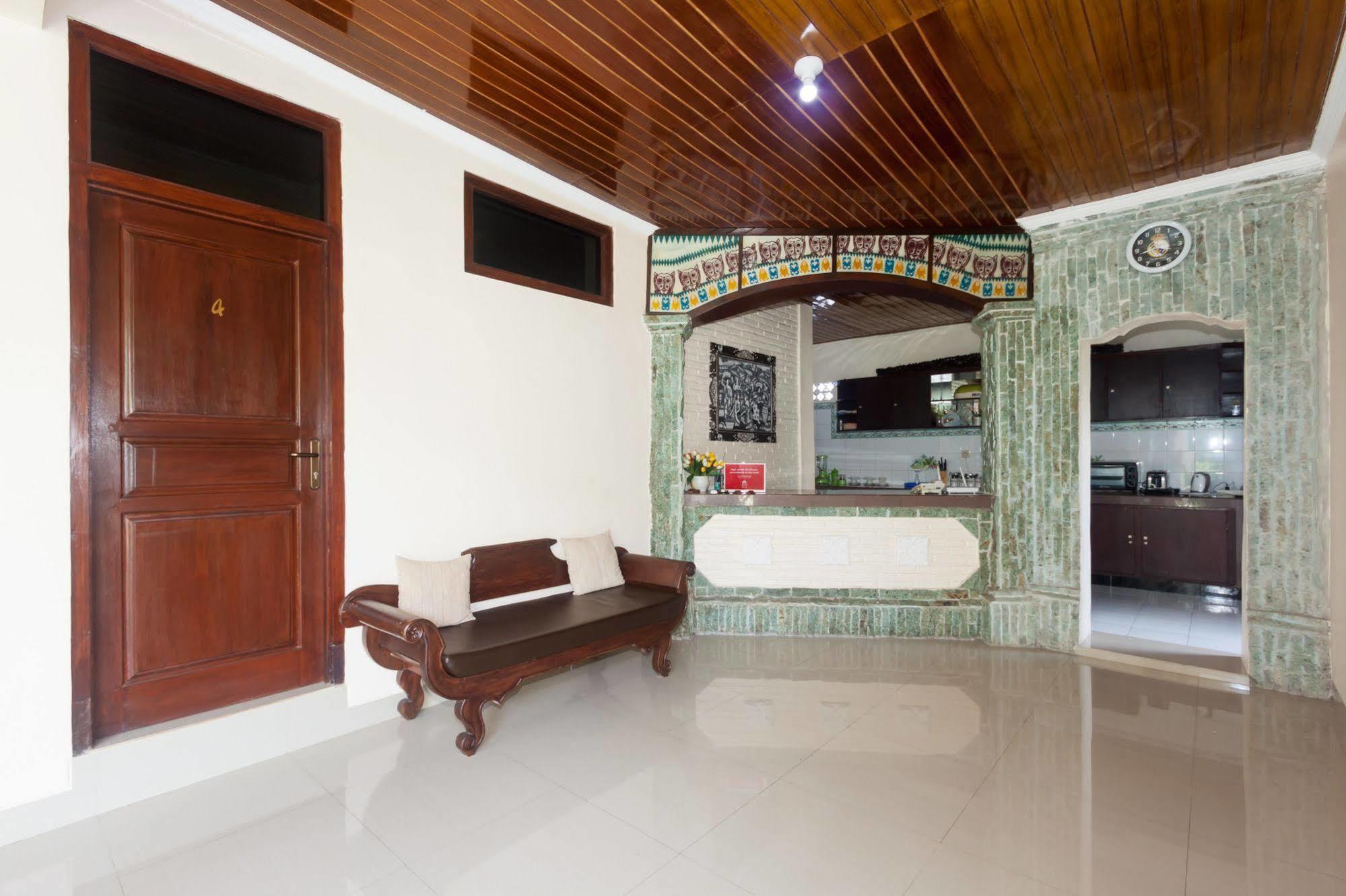 Zen Rooms Sanur Blanjong Sekawaru Zewnętrze zdjęcie
